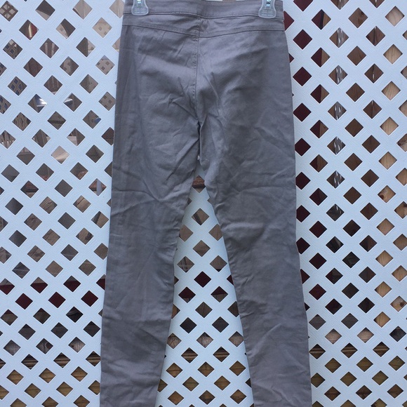 H&M’s Pants - Picture 2 of 3